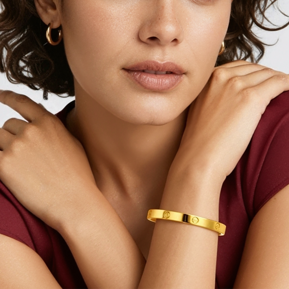 Bracelete Love Dourado Icon